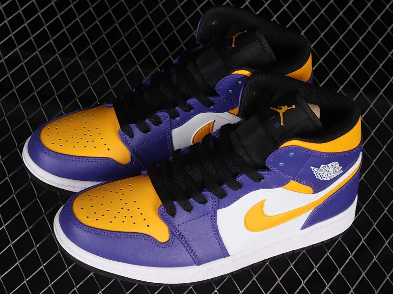 All categories Air Jordan Jordan series basketball shoes Air Jordan 1 Mid G version pure original Air Jordan 1 Mid "Lakers" AJ1 Joe 1 Lakers color matching Chinese basketball shoes DQ8426-517